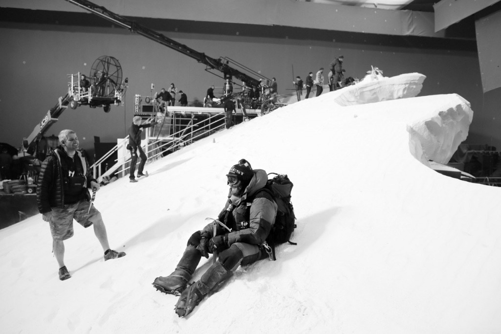 everest-movie-jake-gyllenhaal-behind-the-scenes-ss04