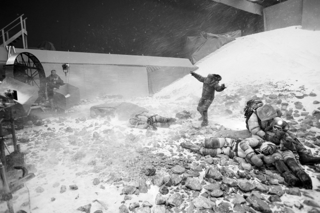 everest-movie-jake-gyllenhaal-behind-the-scenes-ss10