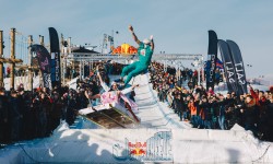 Participants perform during Red Bull Jump & Freeze in Vilnius, Lithuania on February 4, 2017 // Giedrius Bubliauskas / Red Bull Content Pool // SI201702060009 // Usage for editorial use only //